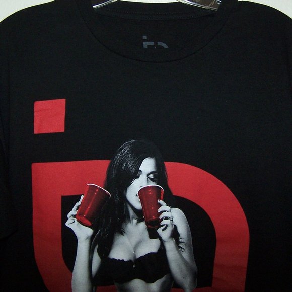 TMLS MEN'S DOUBLE FISTING GRAPHIC T-SHIRT S3508 - Picture 3 of 11